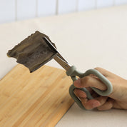 Meroware Eddie Food Scissors- Sage